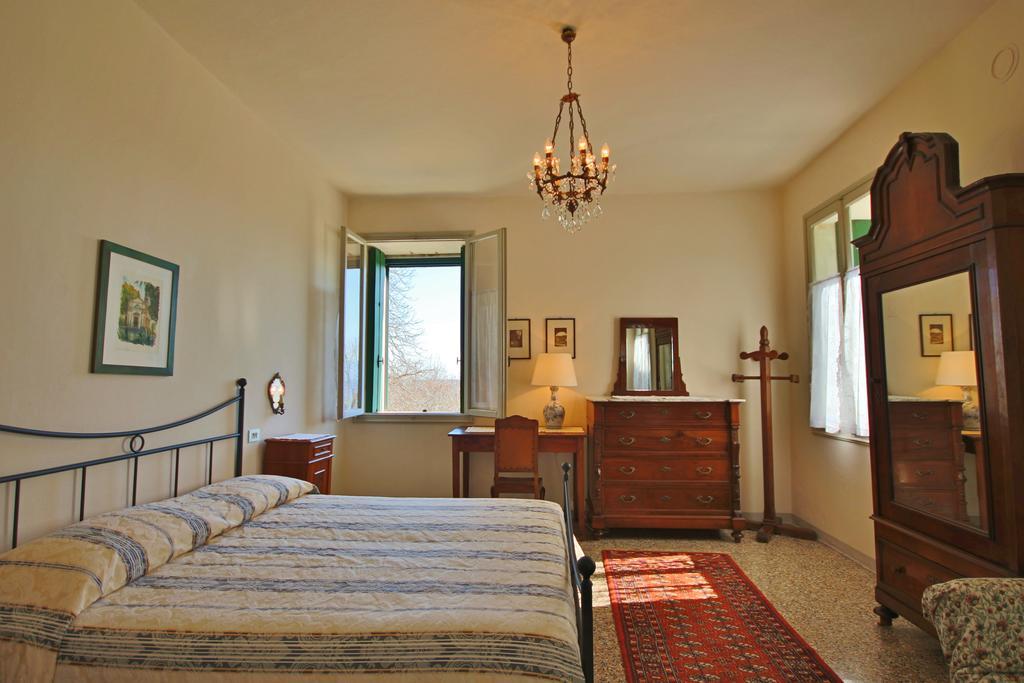 Il Castello Villa Barbarano Vicentino Szoba fotó