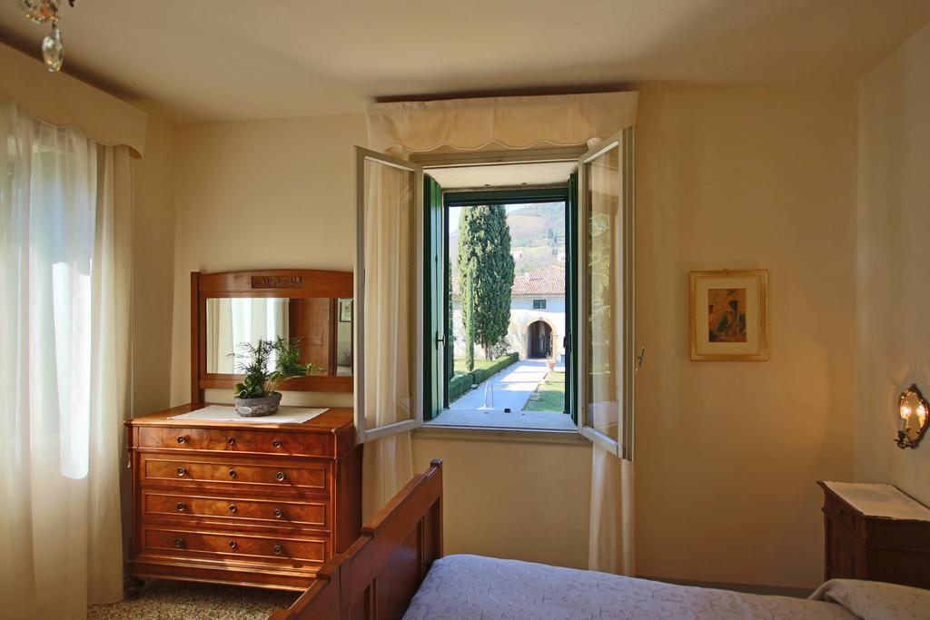 Il Castello Villa Barbarano Vicentino Szoba fotó